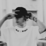 Fioletowy z jakim kolorem pasuje: inspirujące połączenia