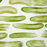 Bluzka z baskinką – idealna dla każdej figury